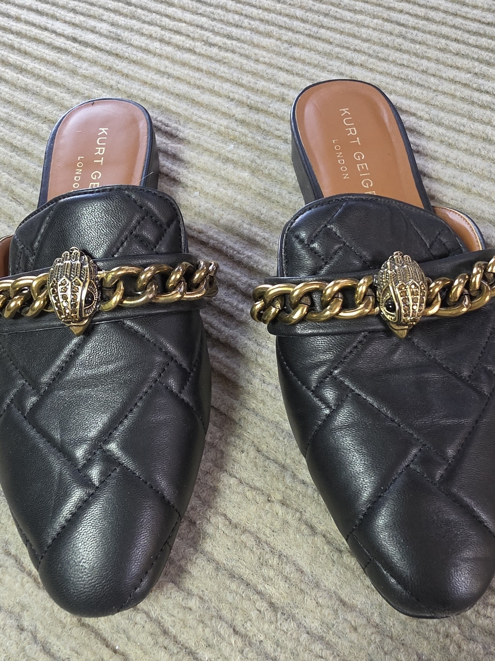 Kurt Geiger London Chelsea Quilted Mule Gold Chain Leather Flats EU 38 US 8